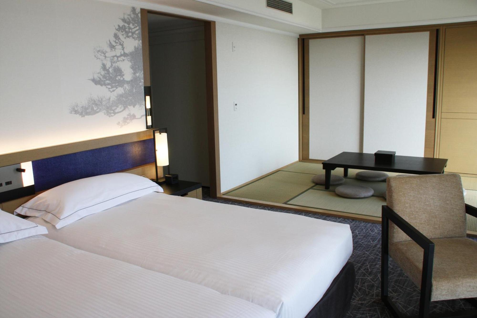 Hilton Odawara Resort & Spa Екстер'єр фото