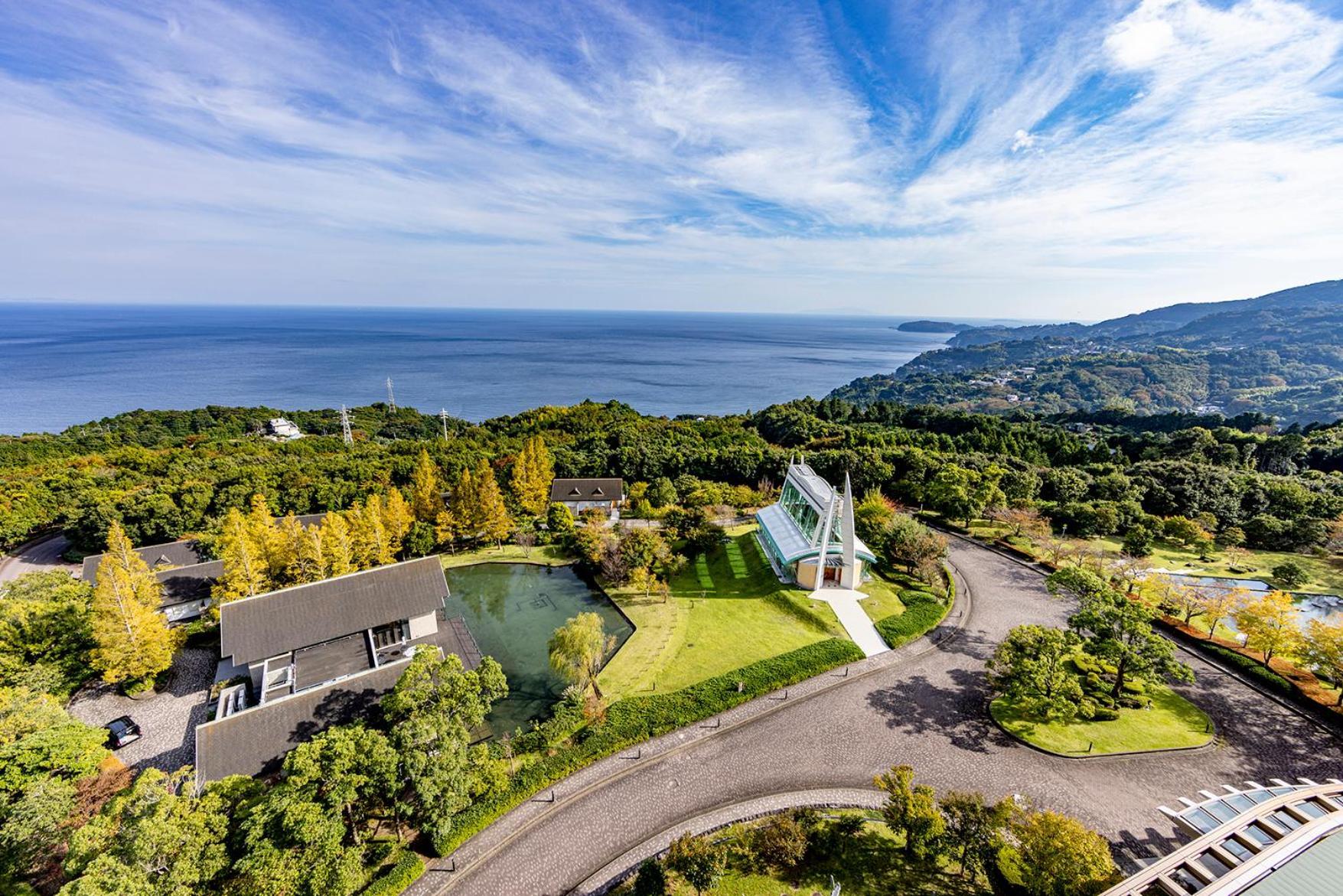 Hilton Odawara Resort & Spa Екстер'єр фото